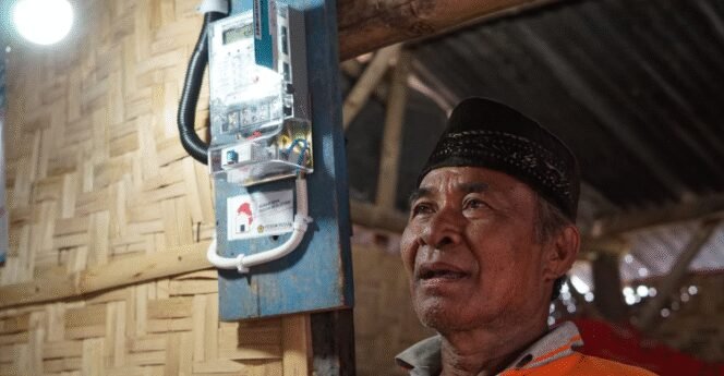 
					Elektrifikasi Desa Dipercepat, Pemerintah Dorong Ketahanan Energi dan Kesejahteraan Masyarakat