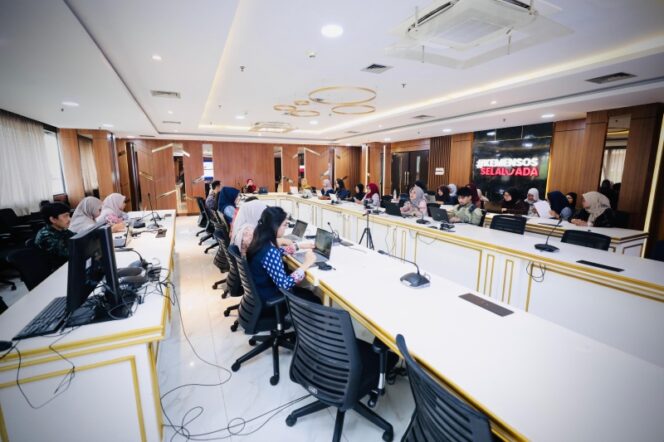 
					LENSA SR Diperkuat, Informasi Sekolah Rakyat Dibuat Cepat dan Terintegrasi