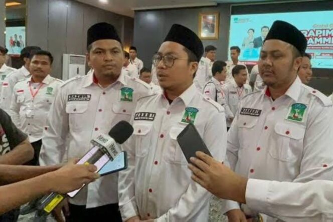 
					KAMMI: Kementerian Pertanian Berhasil Tingkatkan Kesejahteraan Petani