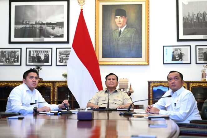 
					Cegah Karhutla, Prabowo Bentuk Badan Pengelolaan Gambut dan Mangrove Nasional