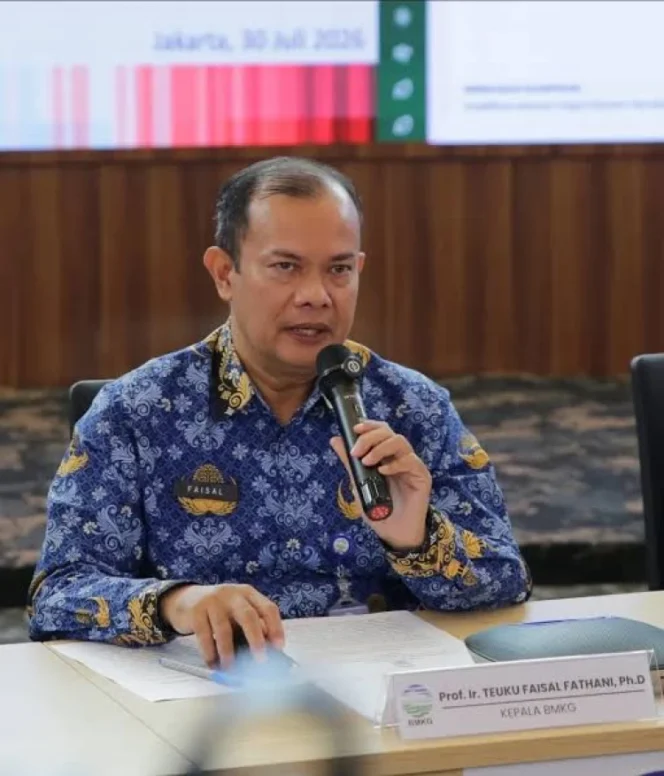 
					Aparat Gabungan Perkuat Strategi Preventif dan Edukasi Masyarakat Cegah Karhutla