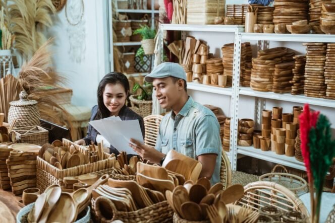 
					UMKM adalah Jangkar Ekonomi Rakyat yang Terus Diperkuat Negara