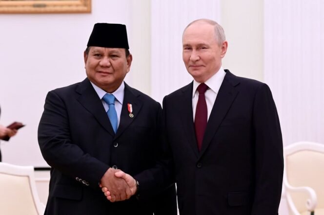 
					Kemitraan Prabowo-Putin Makin Erat, Ekonomi dan Industri Jadi Motor Kerja Sama