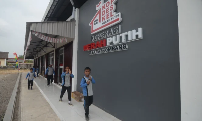 
					Verifikasi Koperasi Merah Putih Membuktikan Pemerintah Mengawal Detail Program
 