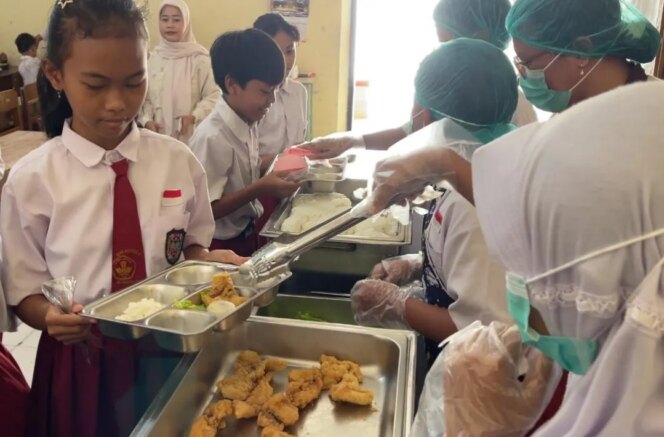 
					MBG Prasmanan Tekan Sisa Makanan, SOP Pastikan Penyajian Terkendali