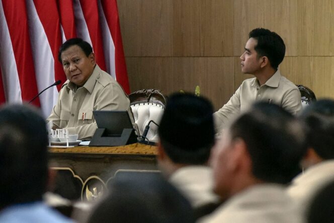 
					Ketegasan Politik dan Terobosan Ekonomi Mengantar Dua Tahun Kepemimpinan Prabowo Gibran Menuju Kedaulatan Bangsa