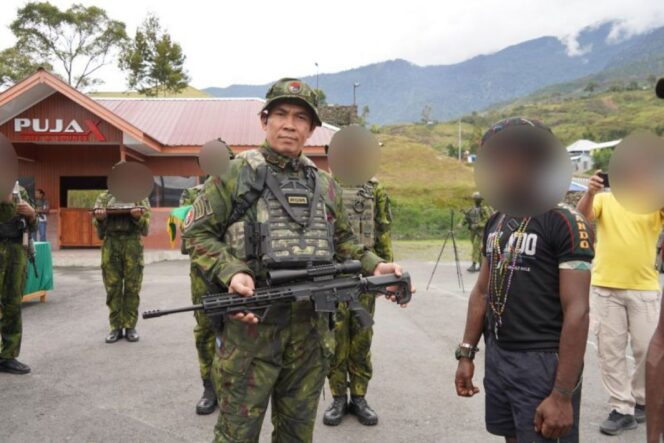 
					Kecam Kekerasan OPM, Tokoh Adat Papua Ajak Masyarakat Jaga Kedamaian