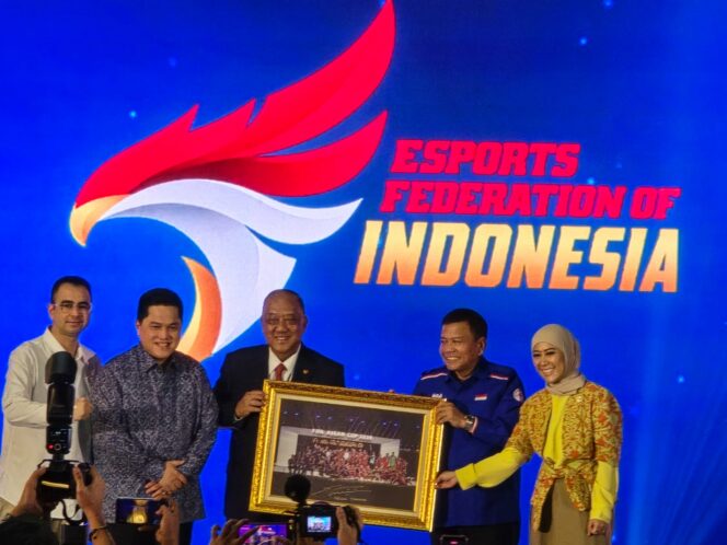 
					Menpora Puji Prestasi Atlet Esports, PB ESI Perkuat Citra Indonesia di Panggung Dunia