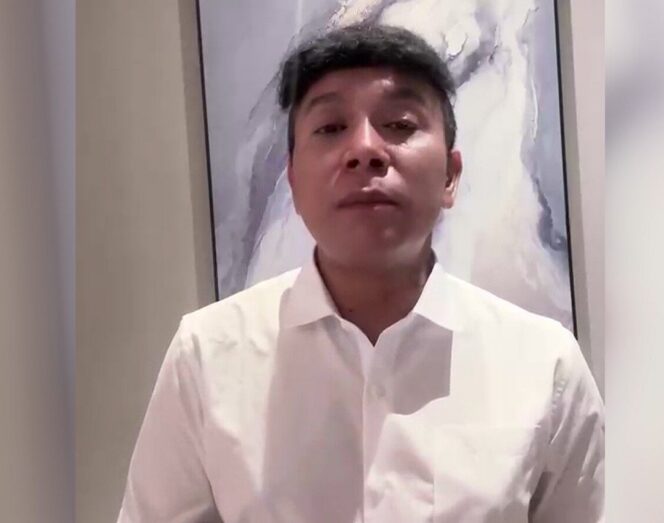 
					Dua Tahun Prabowo-Gibran, Billy Mambrasar: MBG Jadi Harapan Baru Masa Depan Anak Papua