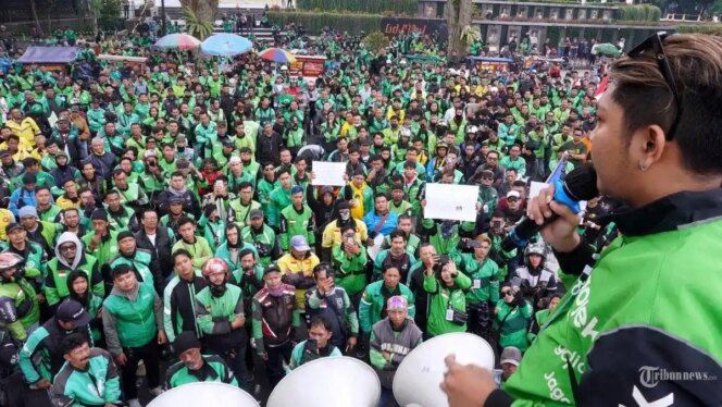 
					Penerbitan Perpres Ojol, Menata Hubungan Kemitraan Berkeadilan