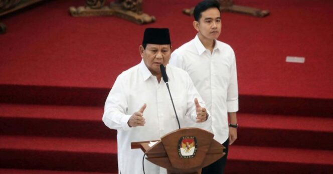 
					Survei Kepuasan Publik Warnai Dua Tahun Prabowo-Gibran